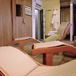 Dory Hotel