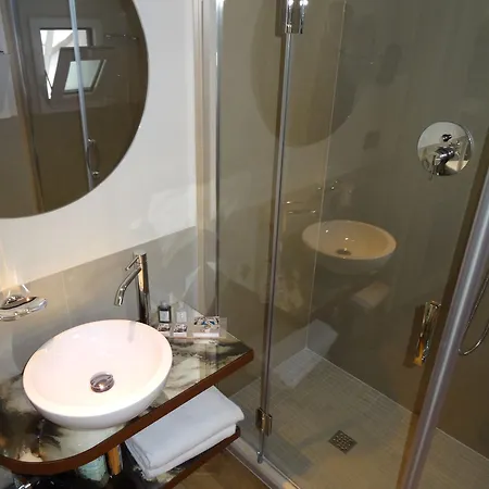 Dory Hotel 4*