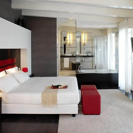 Dory Hotell 4*