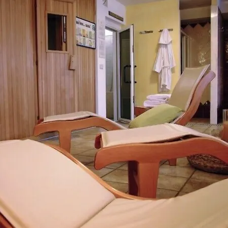 Dory Hotel