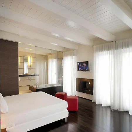 Dory Hotel 4*