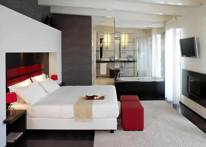 Dory Otel 4*